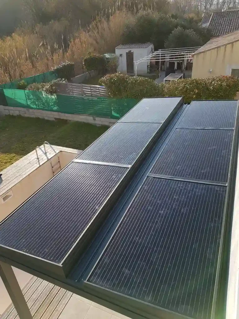Réalisations Photovoltaïque 4 Structure aluminium de la pergola photovoltaïque adossée à la maison